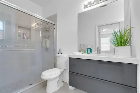 8467 NW 110th Place Doral FL 33178