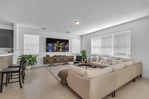 8467 NW 110th Place Doral FL 33178