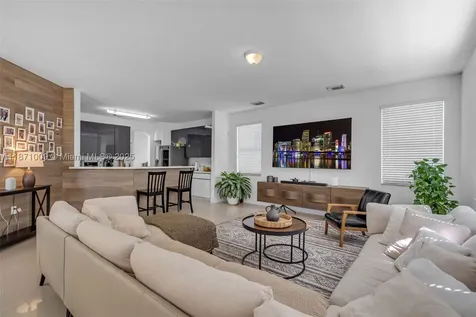 8467 NW 110th Place Doral FL 33178