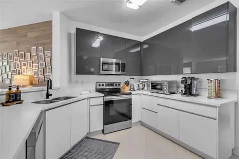 8467 NW 110th Place Doral FL 33178