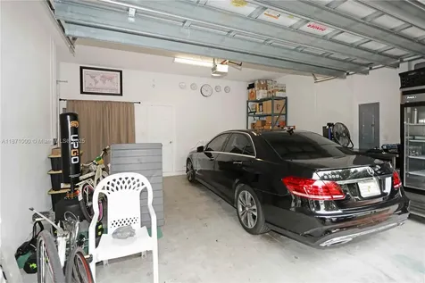 3293 W 98th Place Hialeah FL 33018