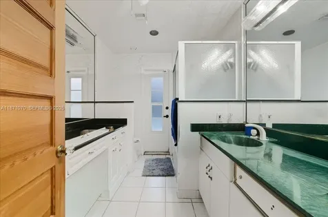 3260 Lakeview Drive Pompano Beach FL 33062