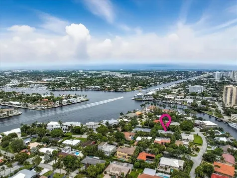 3260 Lakeview Drive Pompano Beach FL 33062