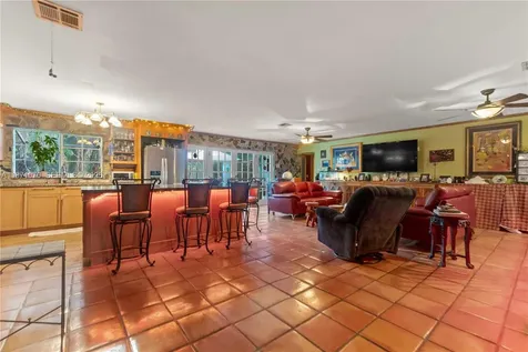 3260 Lakeview Drive Pompano Beach FL 33062