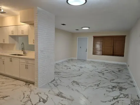 6751 Meade Street Hollywood FL 33024