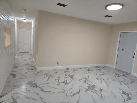 6751 Meade Street Hollywood FL 33024