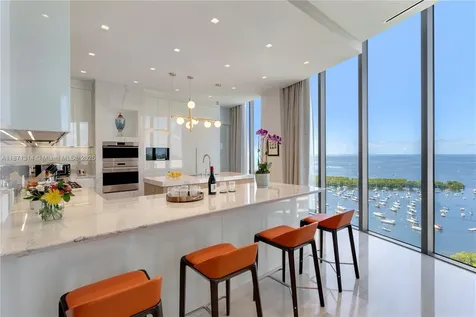 2811 S Bayshore Drive Coconut Grove FL 33133