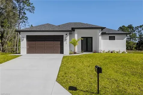 821 Newell Street E Lehigh Acres FL 33974