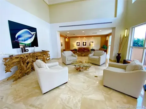 2080 S Ocean Drive Hallandale Beach FL 33009