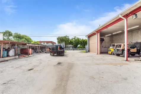 105 NE 1st Road Homestead FL 33030