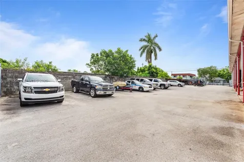 105 NE 1st Road Homestead FL 33030