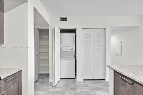 400 NW 112th Avenue Sweetwater FL 33172