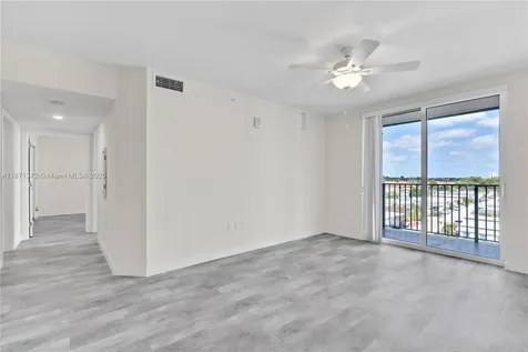 400 NW 112th Avenue Sweetwater FL 33172
