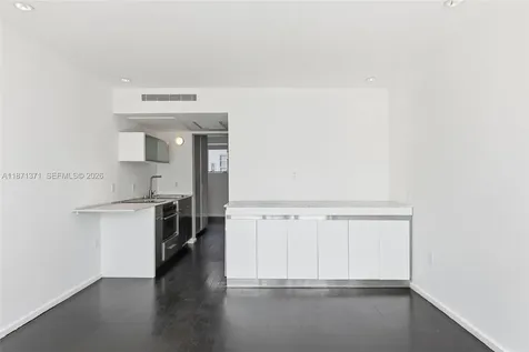 1601 West Avenue Miami Beach FL 33139