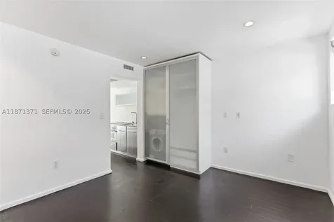 1601 West Avenue Miami Beach FL 33139