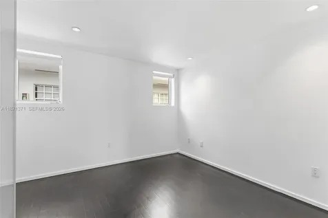 1601 West Avenue Miami Beach FL 33139