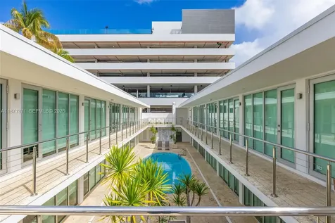 1601 West Avenue Miami Beach FL 33139
