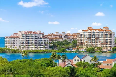 50 S Pointe Drive Miami Beach FL 33139