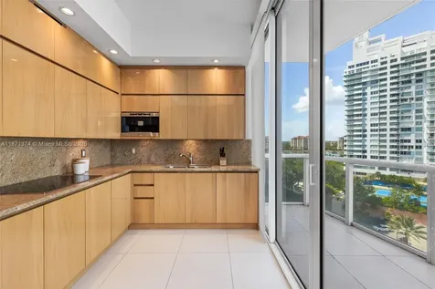 50 S Pointe Drive Miami Beach FL 33139
