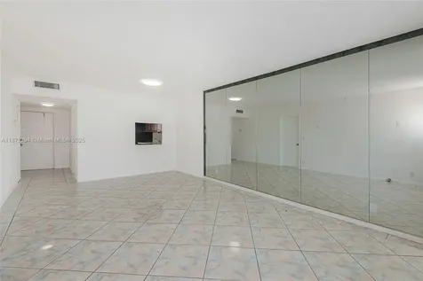 3181 S Ocean Drive Hallandale Beach FL 33009