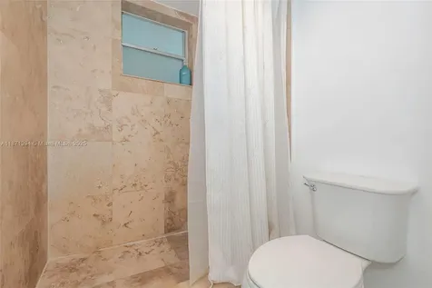 3181 S Ocean Drive Hallandale Beach FL 33009