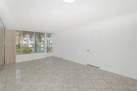 3181 S Ocean Drive Hallandale Beach FL 33009