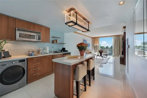 6801 Collins Avenue Miami Beach FL 33141