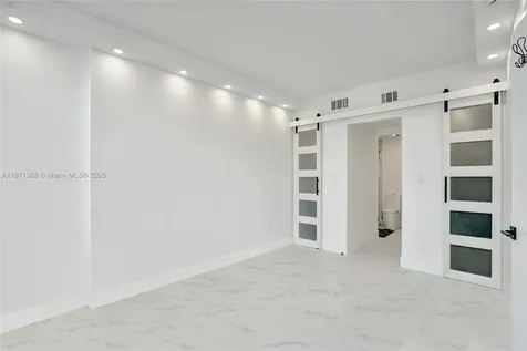1985 S Ocean Drive Hallandale Beach FL 33009