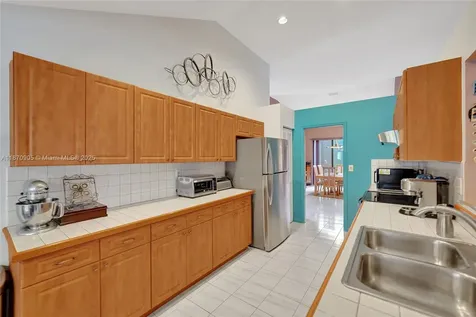 11590 SW 9th Court Pembroke Pines FL 33025