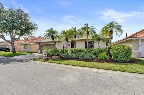 11590 SW 9th Court Pembroke Pines FL 33025