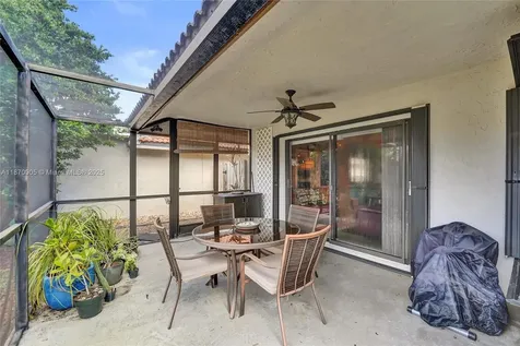 11590 SW 9th Court Pembroke Pines FL 33025