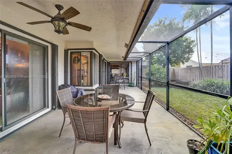 11590 SW 9th Court Pembroke Pines FL 33025