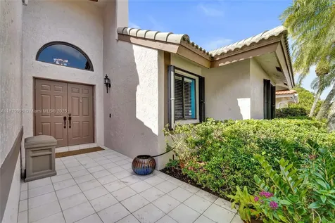 11590 SW 9th Court Pembroke Pines FL 33025