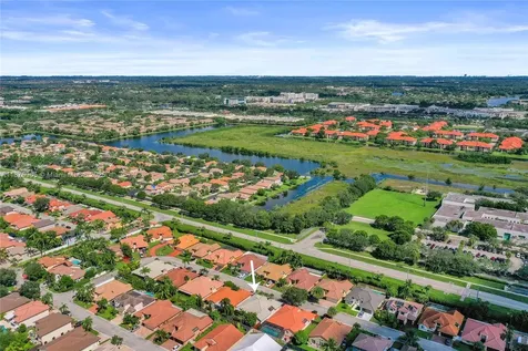 11590 SW 9th Court Pembroke Pines FL 33025
