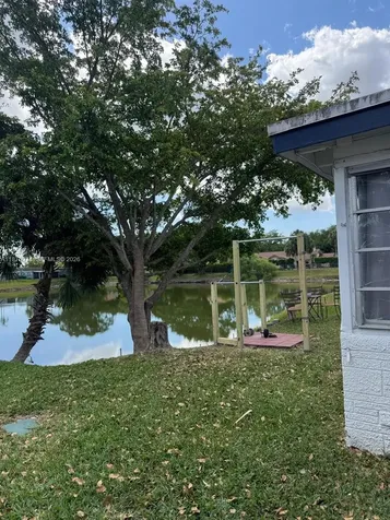 4808 NW 27th Terrace Tamarac FL 33309