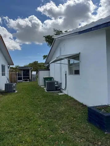 4808 NW 27th Terrace Tamarac FL 33309