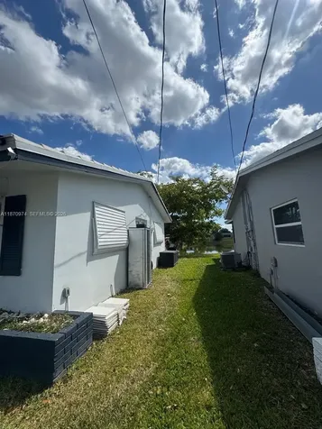 4808 NW 27th Terrace Tamarac FL 33309