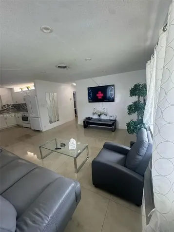 4808 NW 27th Terrace Tamarac FL 33309