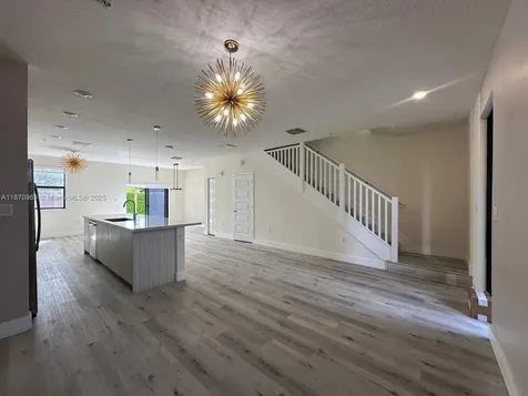 10413 NW 82nd Street Doral FL 33178