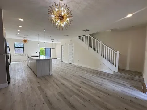 10413 NW 82nd Street Doral FL 33178
