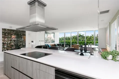 360 Ocean Drive Key Biscayne FL 33149