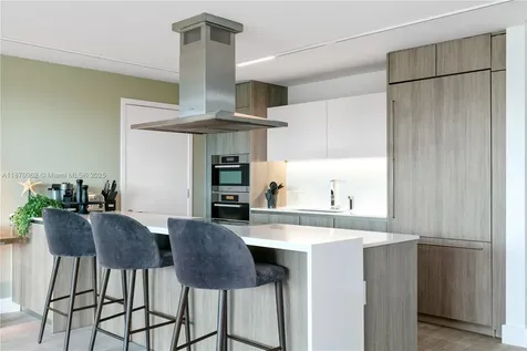 360 Ocean Drive Key Biscayne FL 33149