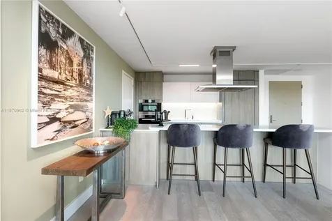 360 Ocean Drive Key Biscayne FL 33149