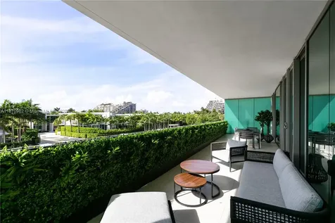 360 Ocean Drive Key Biscayne FL 33149