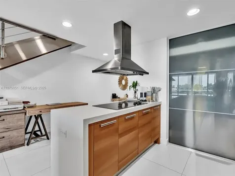 2950 NE 188th Street Aventura FL 33180