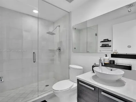 2950 NE 188th Street Aventura FL 33180