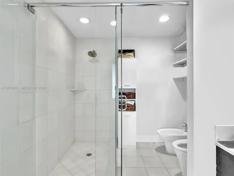 2950 NE 188th Street Aventura FL 33180