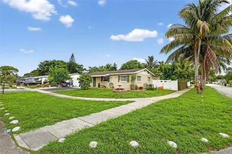 7201 SW 4th Court North Lauderdale FL 33068