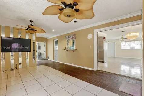 7201 SW 4th Court North Lauderdale FL 33068