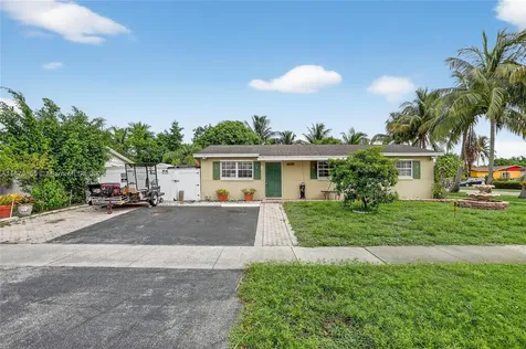 7201 SW 4th Court North Lauderdale FL 33068